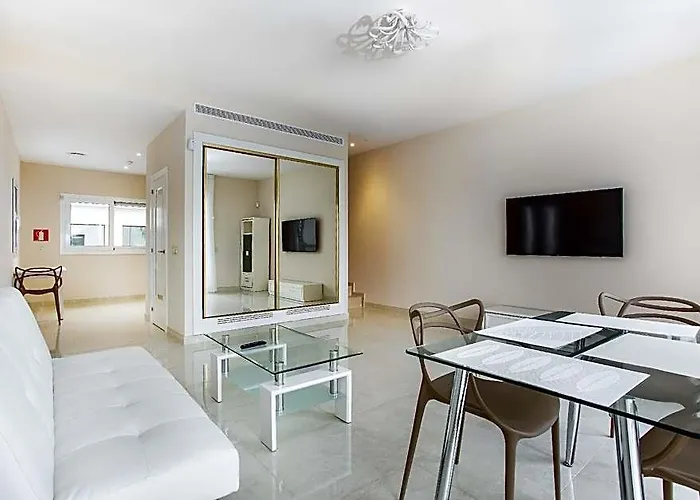 Calma Holiday Villas